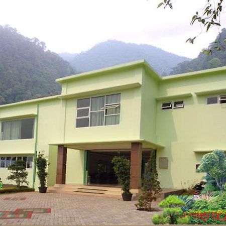 Hotel Graha Widjaja Puncak Exterior foto